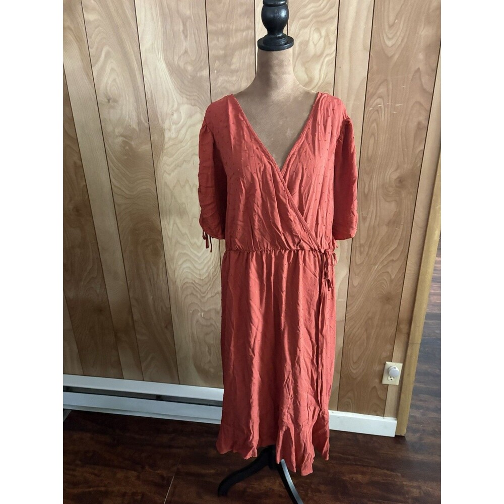 Torrid Women’s Midi Swiss Linen Surplice Dress Spice Red‎ Size 4 4X 26